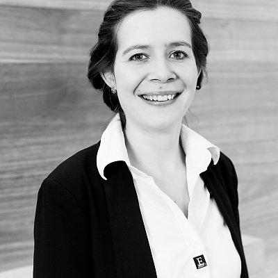 Eva Oeffner